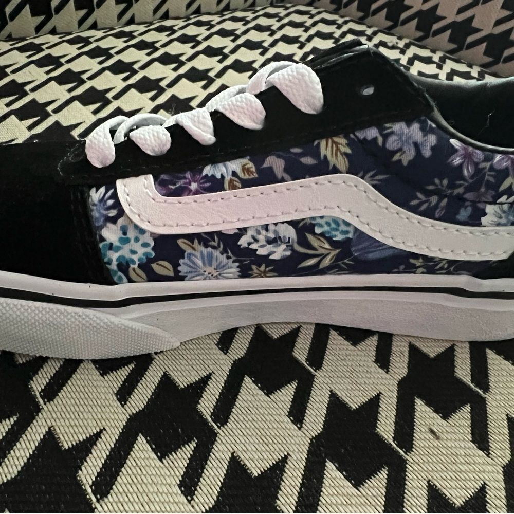 Vans Ward Moody Floral Sneakers-Girls Kids Size 12 - Picture 3 of 7
